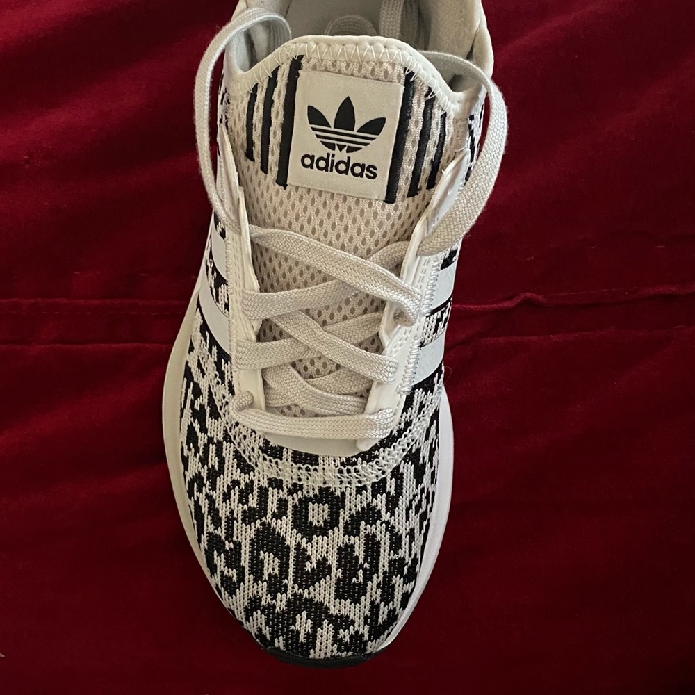 Adidas Swift Run X (leopard)
